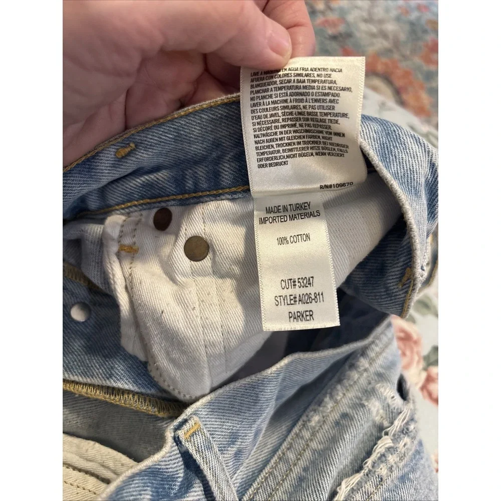 AGOLDE Parker Vintage Cut Off Shorts Distressed Light Wash‎ Denim Size 29